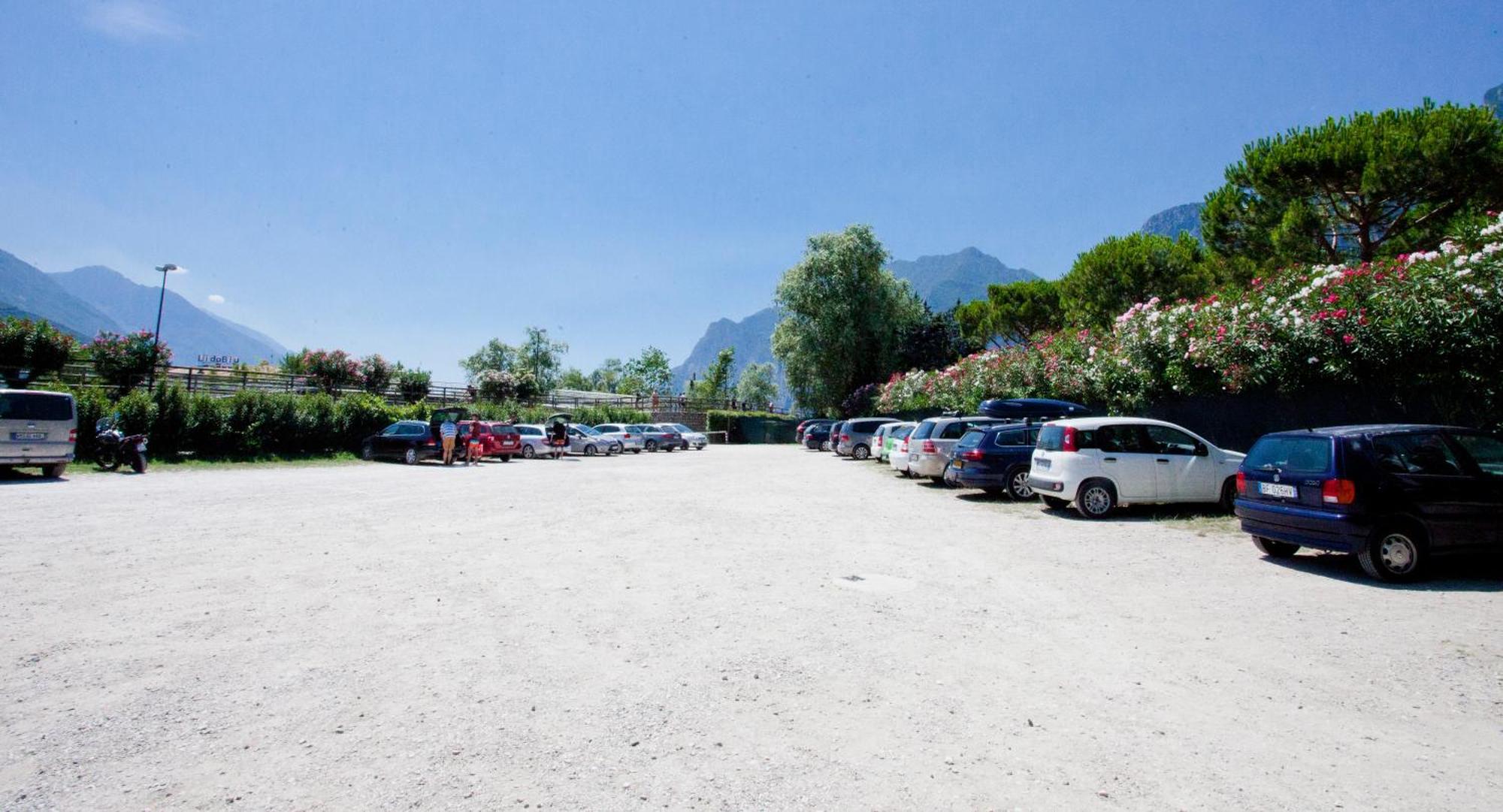 La Casa Di Lavinia Lägenhet Torbole Sul Garda Exteriör bild