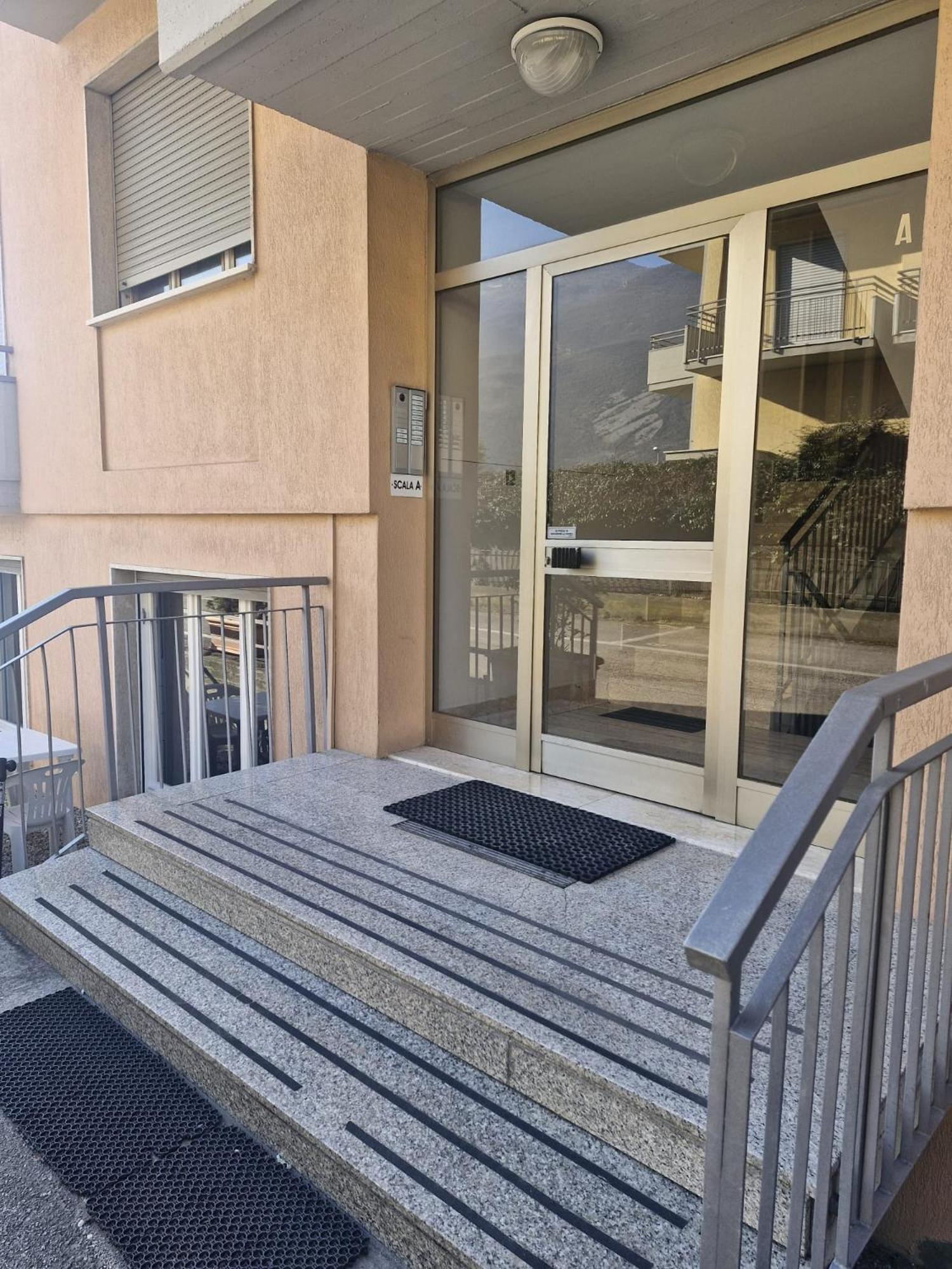 La Casa Di Lavinia Lägenhet Torbole Sul Garda Exteriör bild